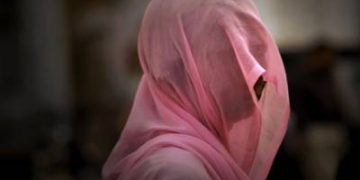 اصلی والی بیٹی کی تلاش