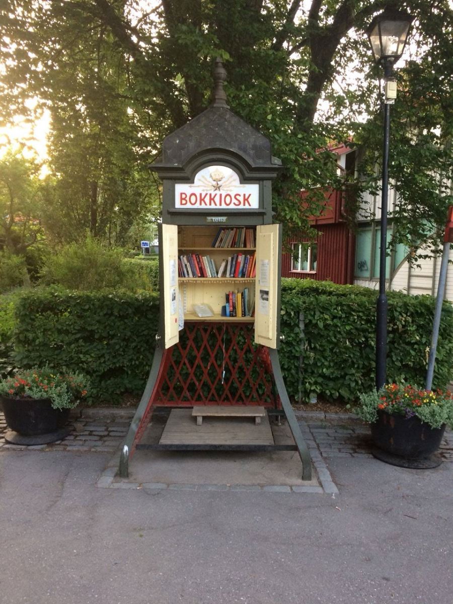 Book Kiosk