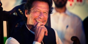 کیا عمران خان ایک ڈیماگوگ شخصیت کے مالک ہیں؟
