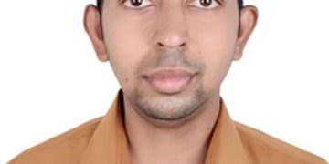 غزل میں سائنسی تخیل کا رنگ بھرنے والا شاعر حسنین عاقب