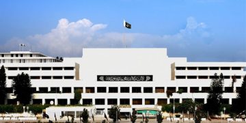 پاکستان میں جمہوریت کی حالت، 2022 جمہوریت کے لیے مایوس کن سال