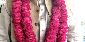 ڈاکٹر اظہار احمد گلزار گل و گلزار شخصیت