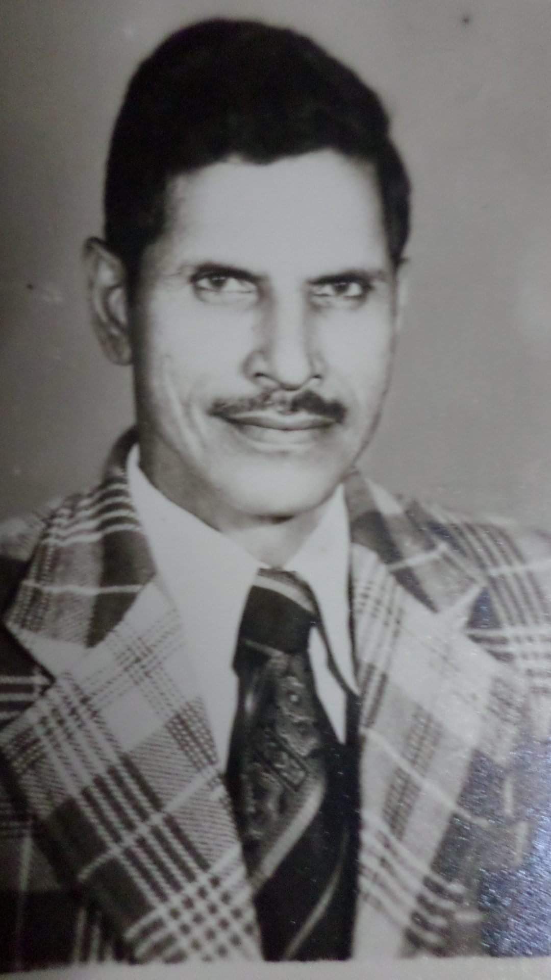 رانا محمد گلزار خان کپور تھلوی۔۔۔۔ زندگی کی شبِ تاریک میں رستہ دکھانے والا تابندہ ستارہ