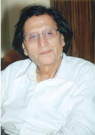 مقبول و معروف شاعر وسیم بریلوی کا یوم پیدائش